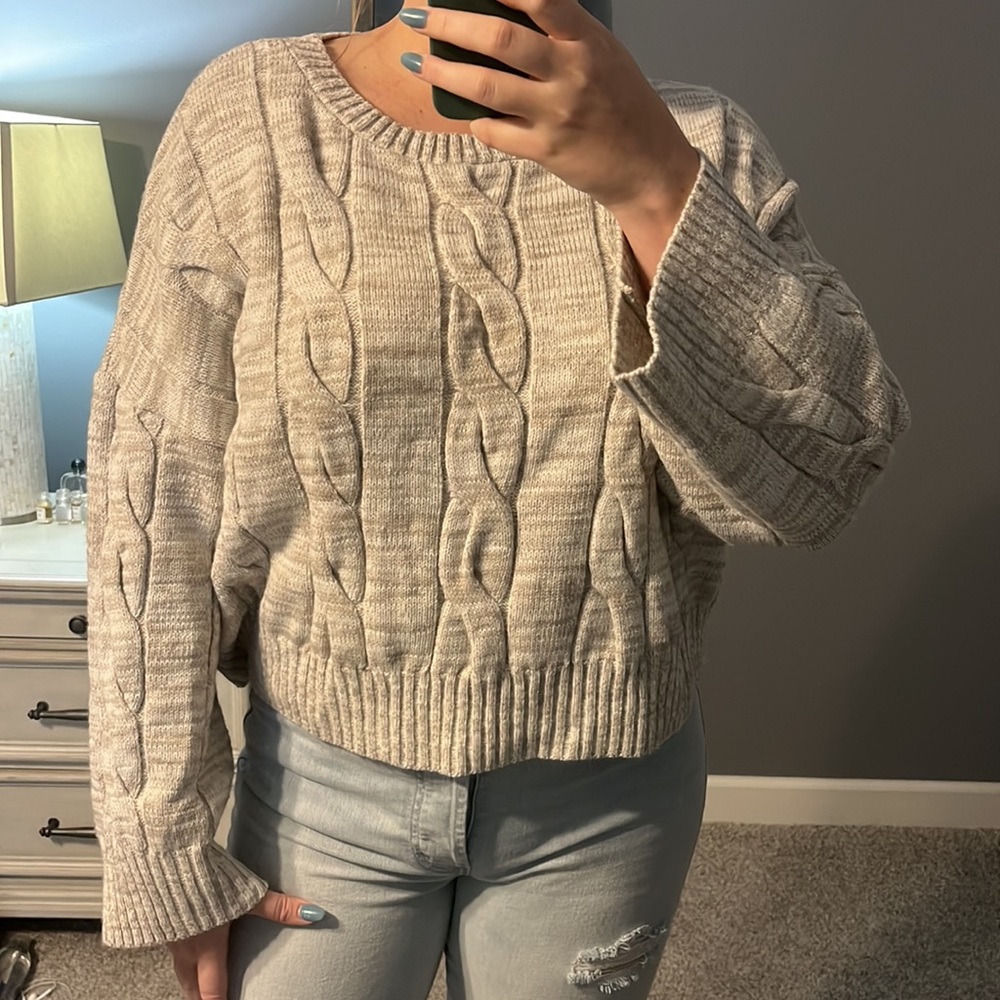 Express Cream Cropped Sweater